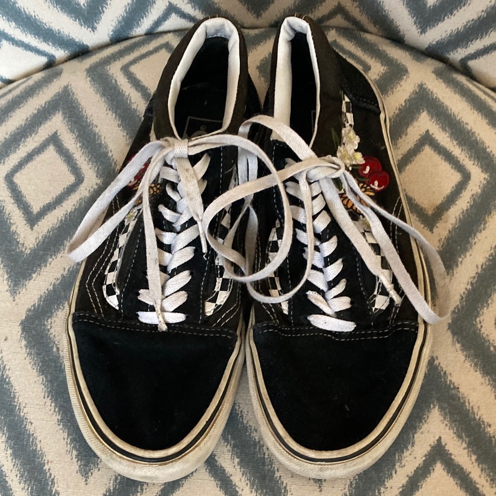 Vans Black and White Women's Sneakers 10